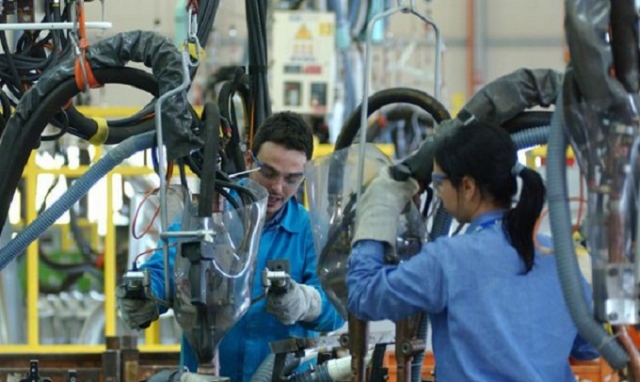 Centro studi Confindusria, nel terzo trimestre "Italia bloccata"