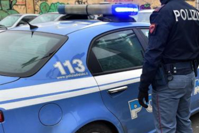 Noto, furto all'interno di auto in sosta: in comunità un 17enne