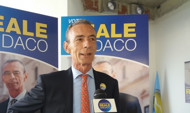 Siracusa, "Caro Fabio, può essere mai che non ti ricordi?": Reale tira fuori la relazione in Prefettura su "impresentabili" e smentisce Granata