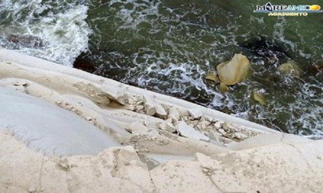 Nell'Agrigento, nuovo crollo alla Scala dei Turchi