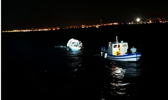 Siracusa, unità da diporto in avaria alla Mazzarrona: scortata al Porto Piccolo