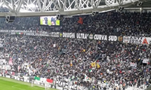 Torino, blitz nella curva della Juventus: arrestati 12 capi utras