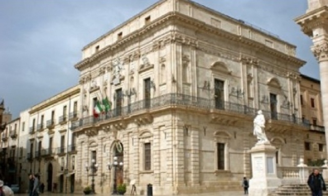 Siracusa, Ficara, Zito e Scerra (M5S) "Meno assessori e più fatti"