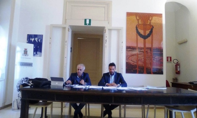 Siracusa, fondo di riserva del sindaco: Italia si difende "Utilizzato in gran parte per attività sociali, edilizia scolastica e abbattimento barriere architettoniche"