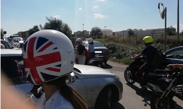 Siracusa, viabilità in via Luigi Monti: le dirigenti dei 2 istituti superiori incontrano l'assessore