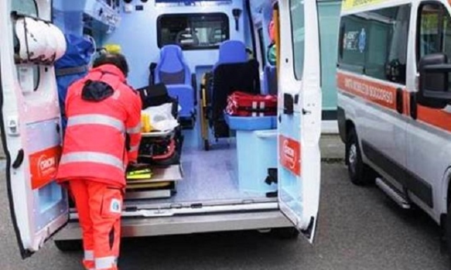Siracusa, incidente sul lavoro: operaio perde tre denti