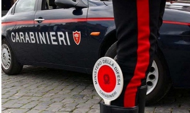 Nel Messinese, rapina a 90enne: 2 arresti