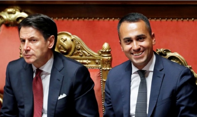 Di Maio avverte Conte: "Senza il M5S non c'è governo"