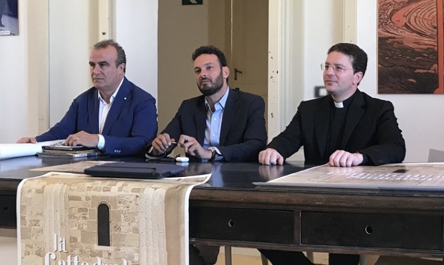 Siracusa, lectio magistralis e videomapping per celebrare la Cattedrale