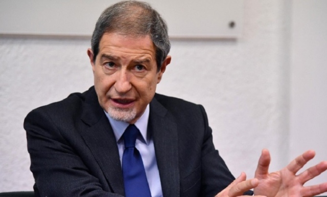 Il presidente Musumeci: "Bisogna correre verso la definitiva bonifica della rada di Augusta"