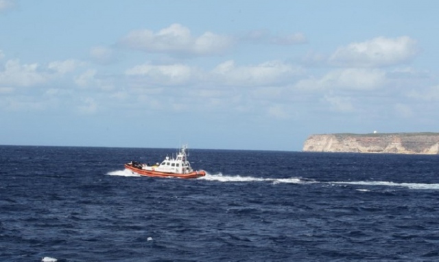 Lampedusa, naufragio a poche miglia dalla costa