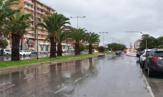 Siracusa, maltempo: pioggia battente ma nessun grave disagio sulle strade, a parte viale Ermocrate