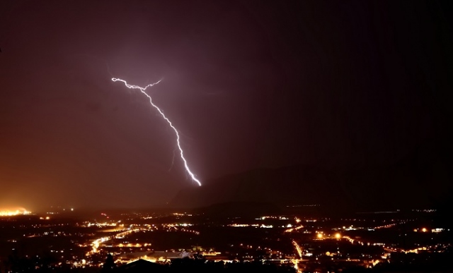 Siracusa, il tempo non migliora: diramata allerta meteo arancione per stasera