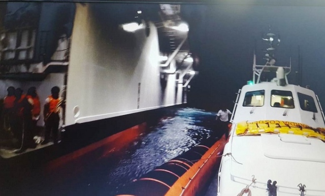 Siracusa, turista francese accusa malore su nave da crociera: soccorso dalla Guardia costiera