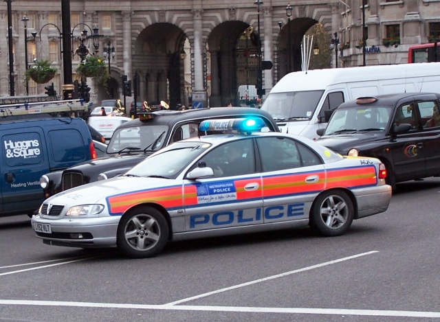 Metropolitan_Police_car01