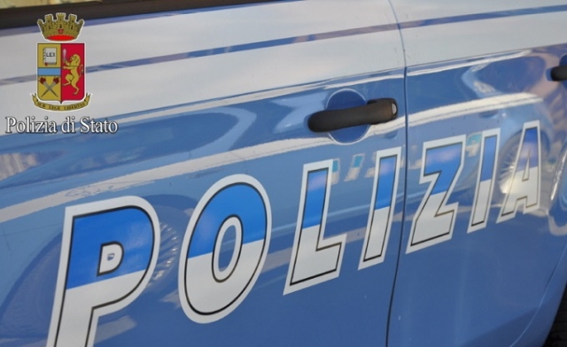 Siracusa, aggredisce in strada ex moglie: denunciato