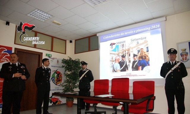 Siracusa, presentato questa mattina il calendario dei Carabinieri