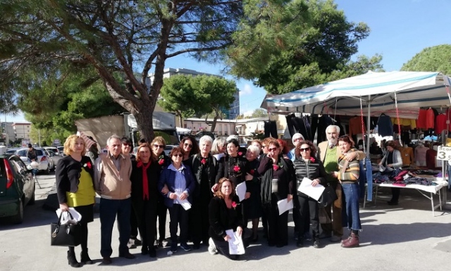 Siracusa, stop alla violenza sulle donne: sit-in sotto casa di Eligia Ardita