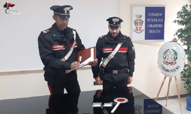 Siracusa, fermato ad un posto di blocco con 20 grammi di cocaina: arrestato