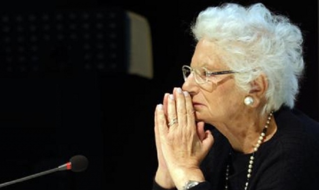 Sotto scorta la senatrice Liliana Segre dopo le minacce via web