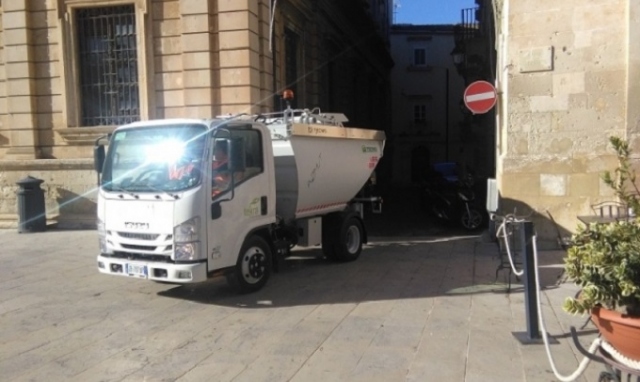 Siracusa, rifiuti: domani riprende la raccolta dell'organico