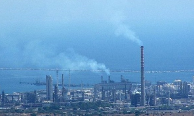 Siracusa, i Verdi: "Tanta confusione dal rapporto di sostenibilità del polo industriale"