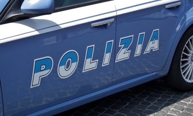 Siracusa, trovato in possesso di un coltello: denunciato un uomo