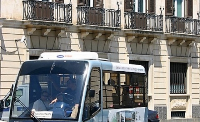 Siracusa, bus navetta: modifiche orari e percorsi per Santa Lucia