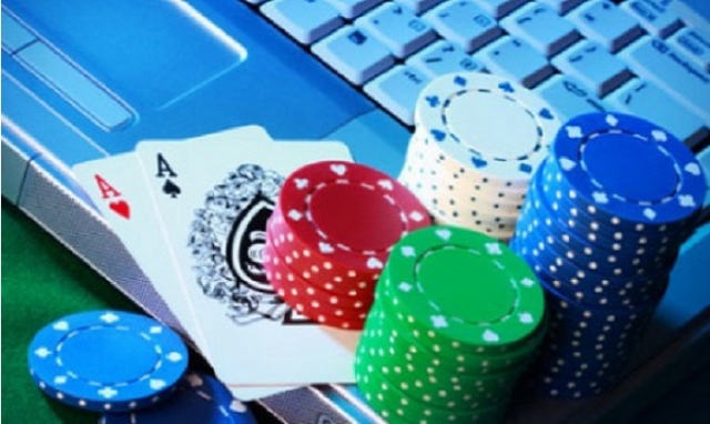 Siracusana 47enne gioca 10.000 euro non suoi al Casinò di Malta: condannata