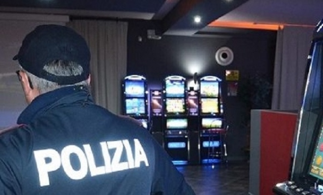 Siracusa, irregolarità in agenzia di scommesse: sanzioni per 70mila euro