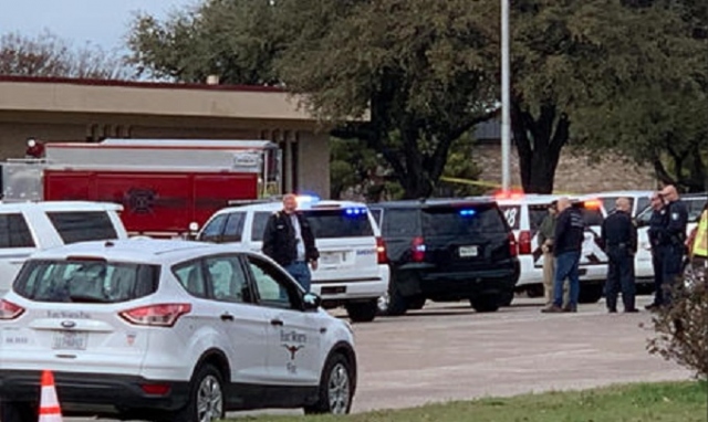 Sparatoria in una chiesa del Texas, due morti