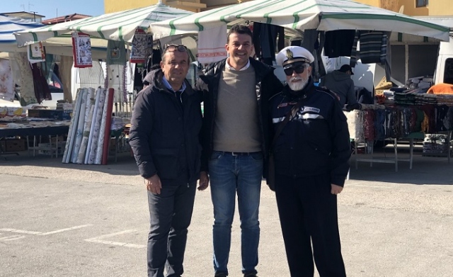 Siracusa, rimodulati gli stalli al mercato settimanale di Belvedere