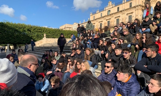 Noto, scuole al freddo: il Comune provvederà all'acquisto del combustibile per i riscaldamenti