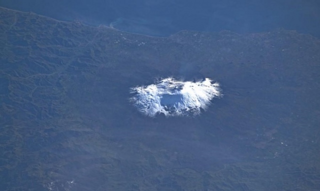 Catania, Astroluca torna a fotografare l'Etna dallo spazio