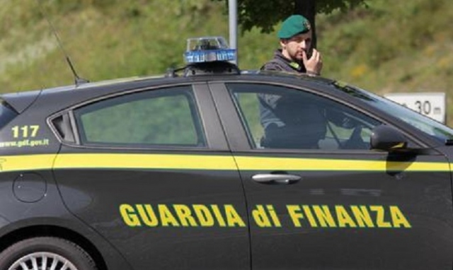 Nel Palermitano, sussidi a falsi invalidi in cambio di soldi: 2 arresti