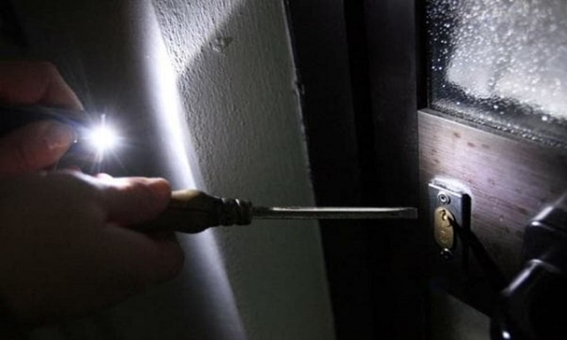 Noto, furto in abitazione: denunciato 44enne