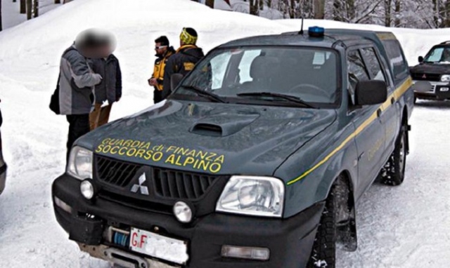 Escursionisti siracusani bloccati a 2.500 metri sul'Etna, soccorsi dalla Guardia di Finanza