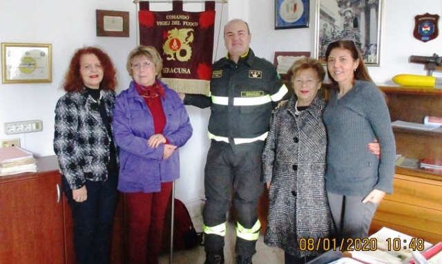 Siracusa, i vertici Unicef in visita al Comando dei Vigili del Fuoco