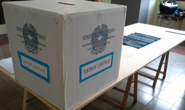 Urne aperte in Emilia Romagna e Calabria dalle 7 alle 23