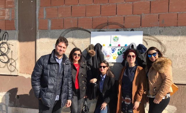 Siracusa, la Consulta civica ci riprova: domani sarà inaugurato un secondo Muro della gentilezza (stavolta in ferro)