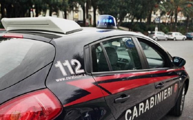 Carabinieri-Auto-4-Imc-kpT-U3090486928048a4B-1224x916@Corriere-Web-Roma-593x443