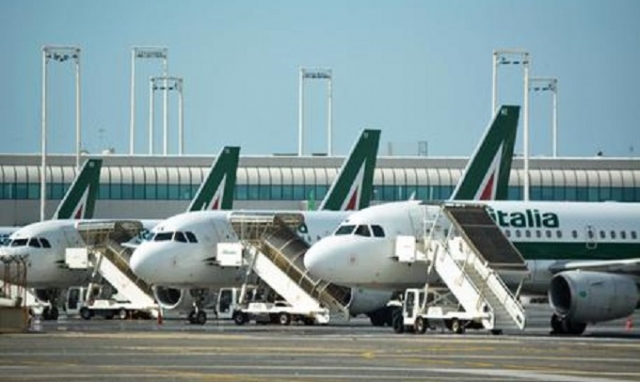 Alitalia, chiesta una nuova cigs per 4.000 dipendenti