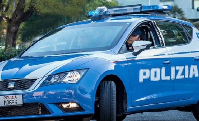 Siracusa, tentano di rubare una Micro car: denunciati in 2