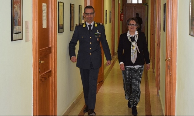 Siracusa, il Prefetto in vista al comando della Guardia di finanza