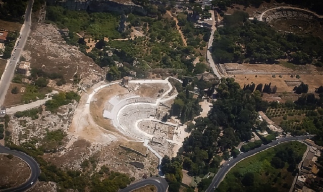 Una corsa in 14 tappe tra i luoghi simbolo della Sicilia, il Sicily Ultra Tour toccherà il Parco archeologico di Siracusa e Noto