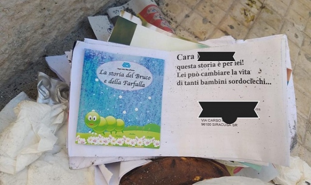 Siracusa, tolleranza zero contro chi sporca alla Borgata: controlli all'interno dei sacchetti