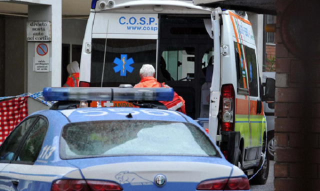 Siracusa, tentato suicidio: una 17enne in prognosi riservata trasportata a Catania