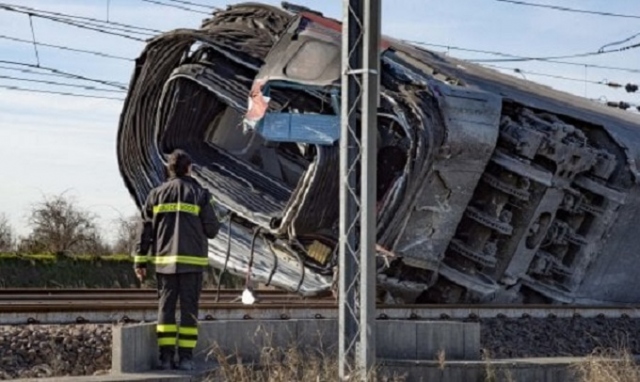 Treno deragliato a Lodi: indagato anche l'Ad di Alstom