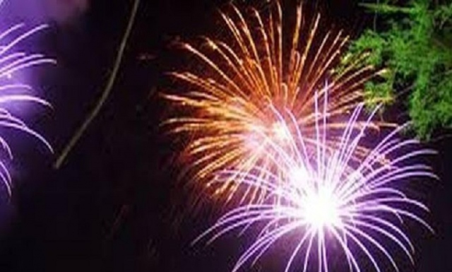 Augusta, accendono fuochi pirotecnici senza autorizzazione: denunciati