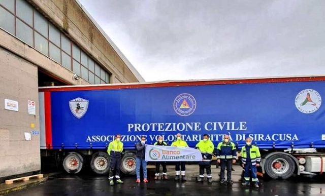 Il banco alimentare di Belpasso dona provviste per il territorio siracusano